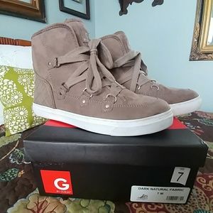 Guess bootie/ hi-top